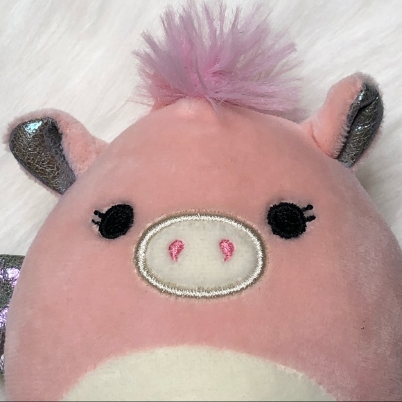 SQUISHMALLOWS Pandora Pegasus Keyring Clip Plush Small - Picture 3 of 9
